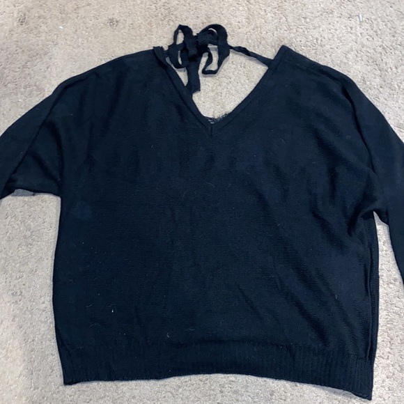 Lace V-Neck & Back Tie Sweater - Picture 5 of 5